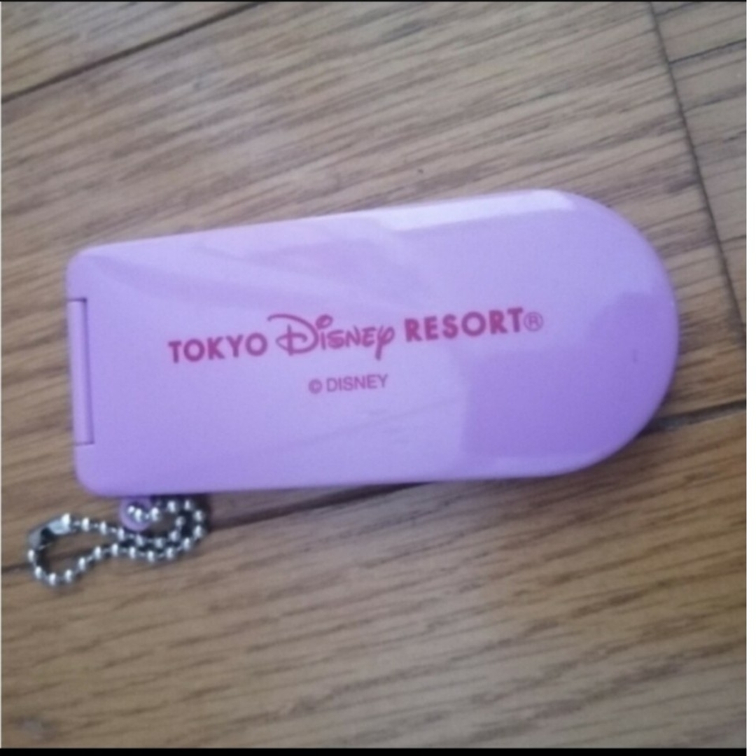 Disney(ディズニー)の【匿名配送】デイジー　ミラー　エチケットブラシ レディースのファッション小物(ミラー)の商品写真