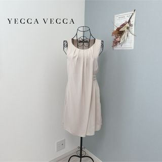 YECCA VECCA - イェッカヴェッカ　1度着用　ノースリーブ　膝丈　ワンピース　ベージュ　美品