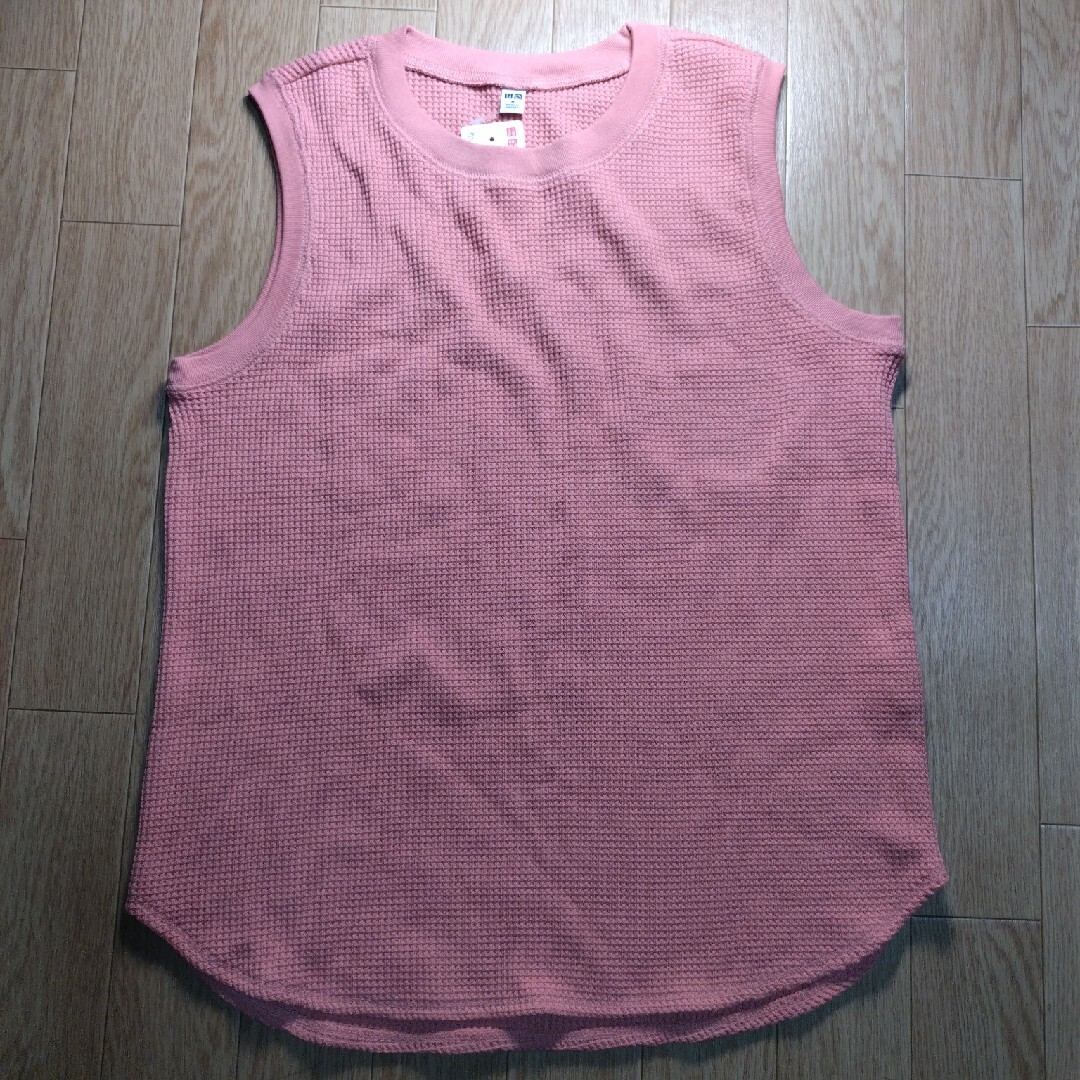 UNIQLO(ユニクロ)のノースリーブ　ワッフルＴシャツ レディースのトップス(Tシャツ(半袖/袖なし))の商品写真