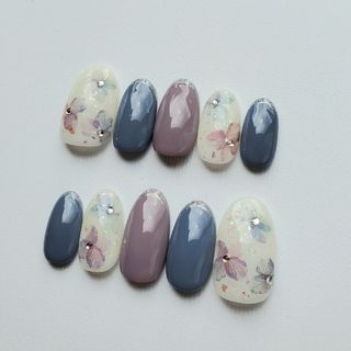 【No.75】ネイルチップ　現品販売　3点セット ハンドメイドのアクセサリー(ネイルチップ)の商品写真