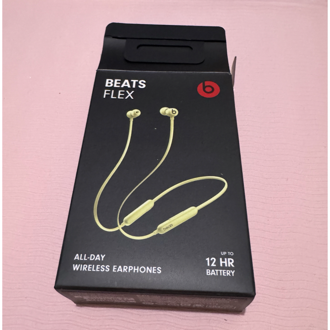 Beats by Dr Dre(ビーツバイドクタードレ)のBeats by Dr Dre FLEX ユズイエロー スマホ/家電/カメラのオーディオ機器(ヘッドフォン/イヤフォン)の商品写真