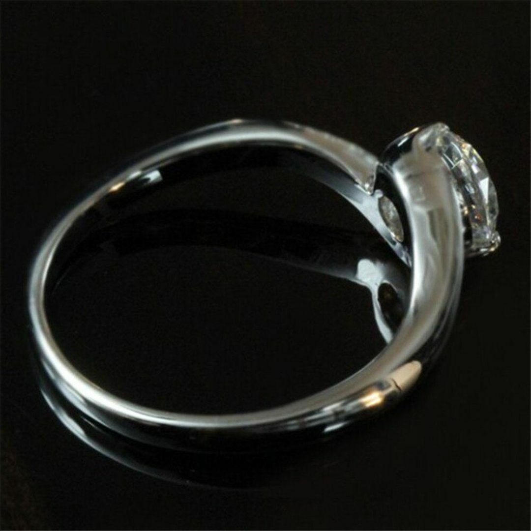 キラキラ！高級感★シルバー925ジルコニアダイヤ ブライダル ジュエリーリング レディースのアクセサリー(リング(指輪))の商品写真