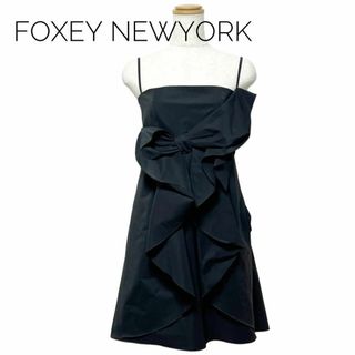 フォクシーニューヨーク(FOXEY NEW YORK)のフォクシー ニューヨーク　キャミワンピース　胸元リボン　ブラックドレス　38(ひざ丈ワンピース)