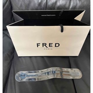 フレッド(FRED)のFRED(フレッド) ノベルティブレスレットとショッパー　フォース10好きに♪(その他)