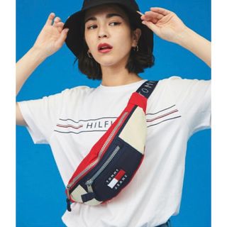 トミージーンズ(TOMMY JEANS)のボディバッグ(ボディバッグ/ウエストポーチ)