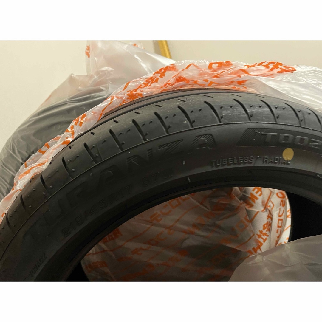 BRIDGESTONE(ブリヂストン)の新車外し BS 215/45R17 4本セット 室内保管 22年41週製造 自動車/バイクの自動車(タイヤ)の商品写真