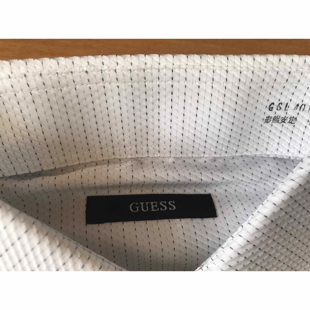 GUESS(ゲス)のGUESS business shirt 形態安定 Mens M メンズのトップス(シャツ)の商品写真