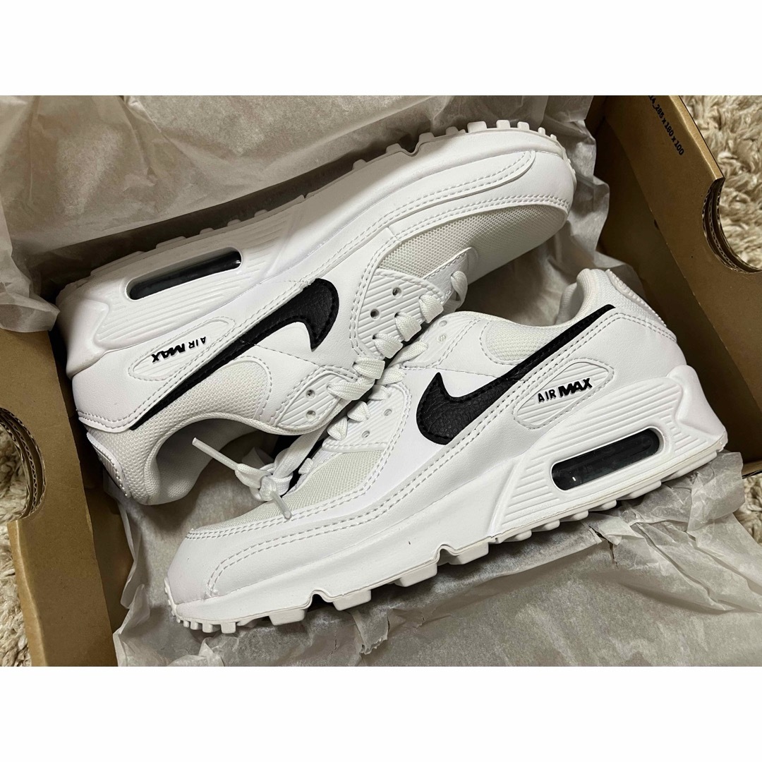 NIKE(ナイキ)のNIKE AIR MAX ナイキエアマックス90 レディースの靴/シューズ(スニーカー)の商品写真