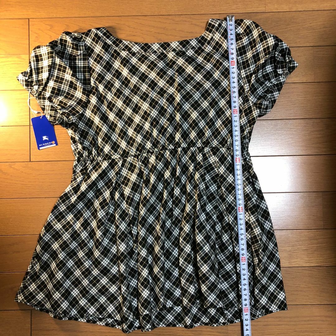 BURBERRY(バーバリー)の【未使用】BURBERRY パフスリーブ トップス レディースのトップス(シャツ/ブラウス(半袖/袖なし))の商品写真