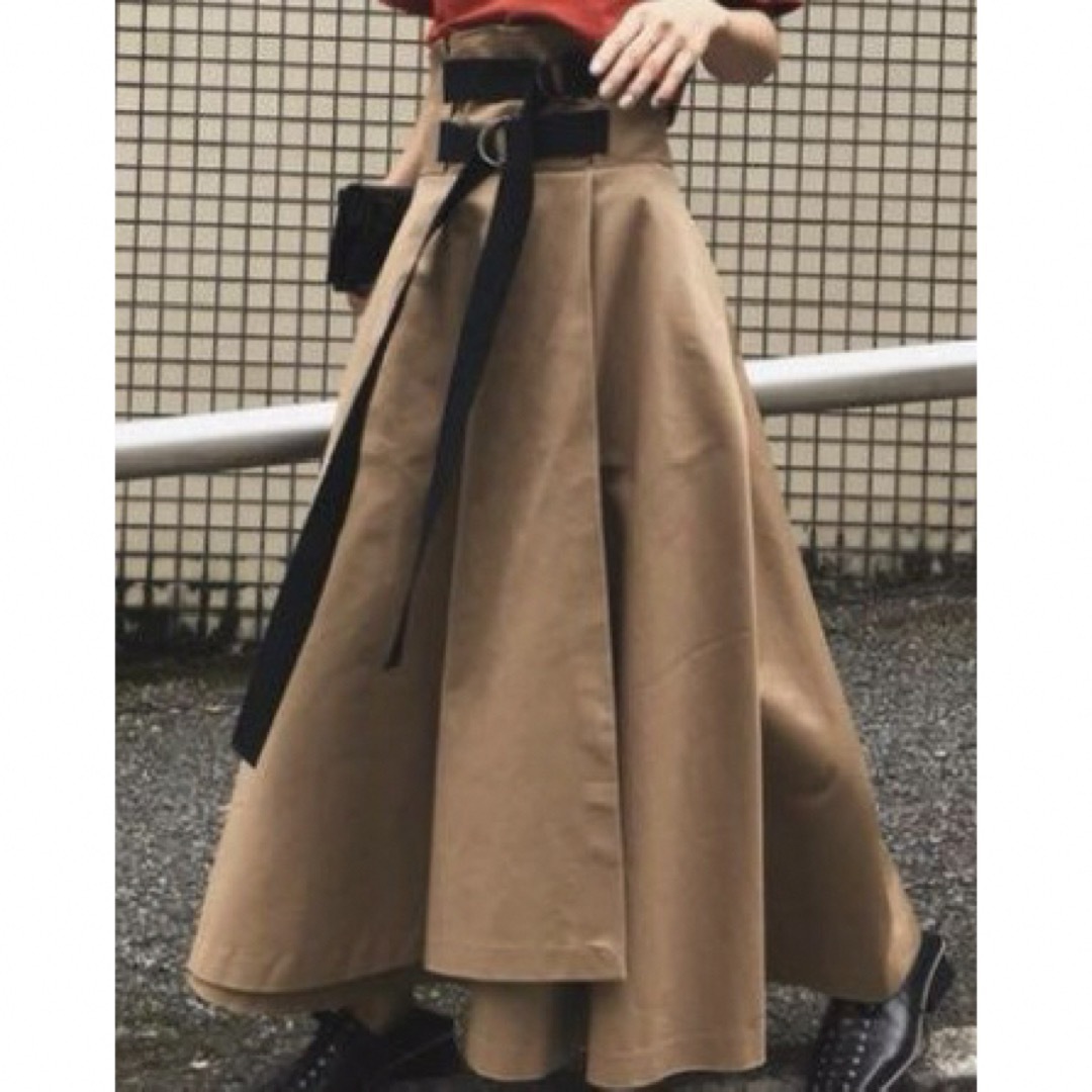 Ameri VINTAGE(アメリヴィンテージ)の DOUBLE TAPE BELT SKベージュ S レディースのスカート(ロングスカート)の商品写真