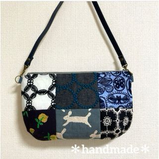 443   世界に一つ☆私だけのショルダーバッグ　＊handmade＊(ショルダーバッグ)