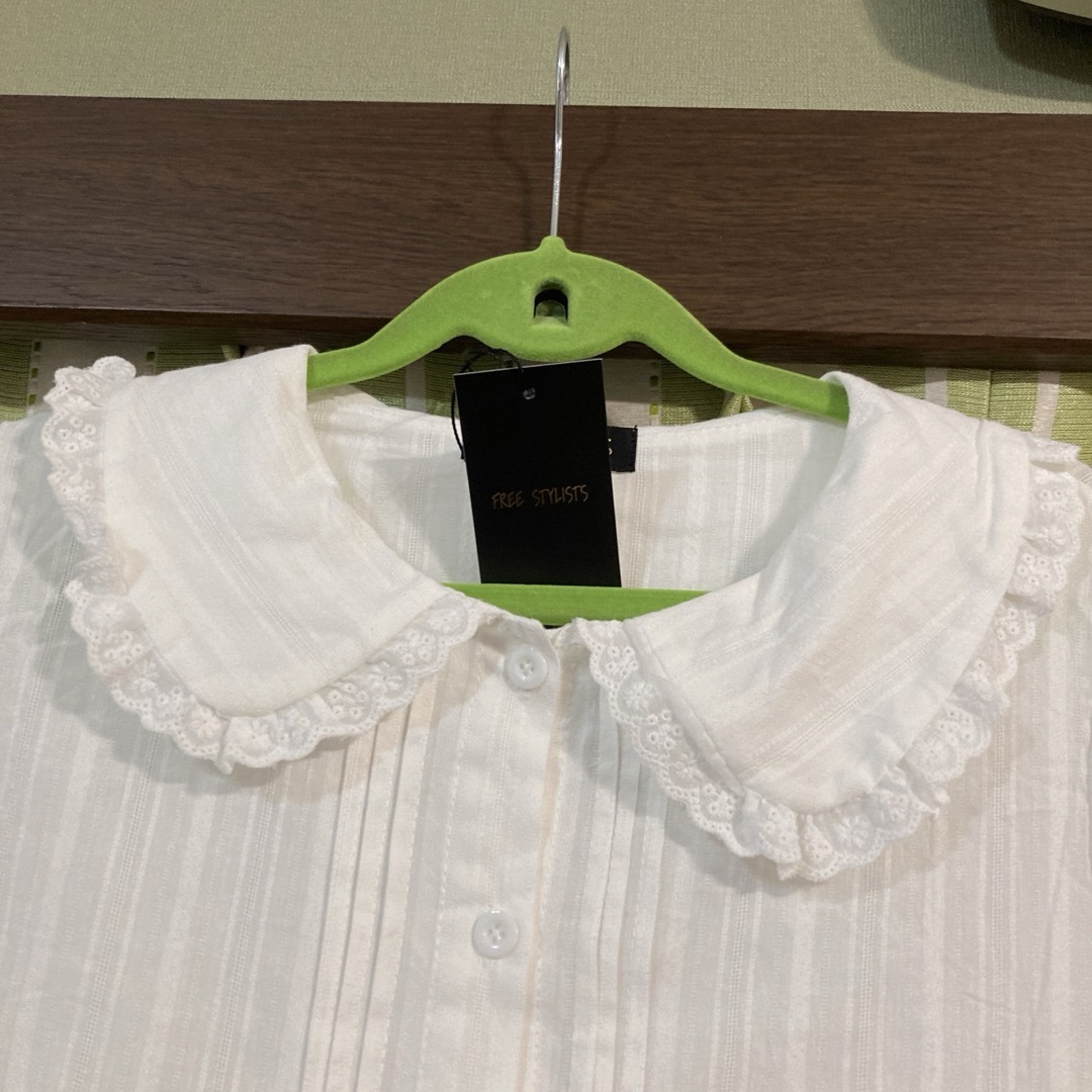 レースピンタックブラウス レディースのトップス(シャツ/ブラウス(半袖/袖なし))の商品写真