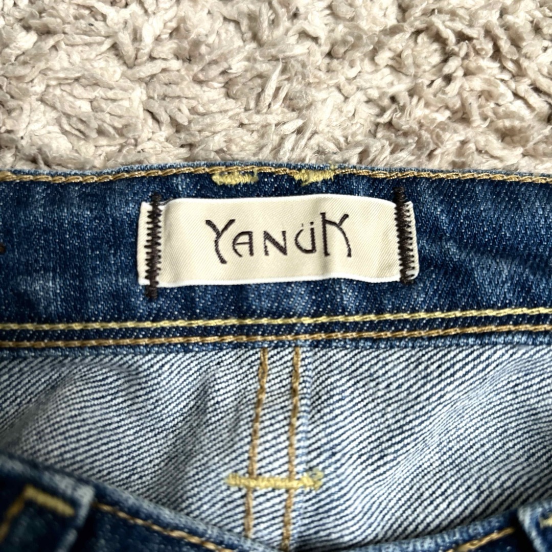 YANUK(ヤヌーク)のYANUK ヤヌーク ジーンズ 57141062 ケイ KEY  26サイズ レディースのパンツ(デニム/ジーンズ)の商品写真