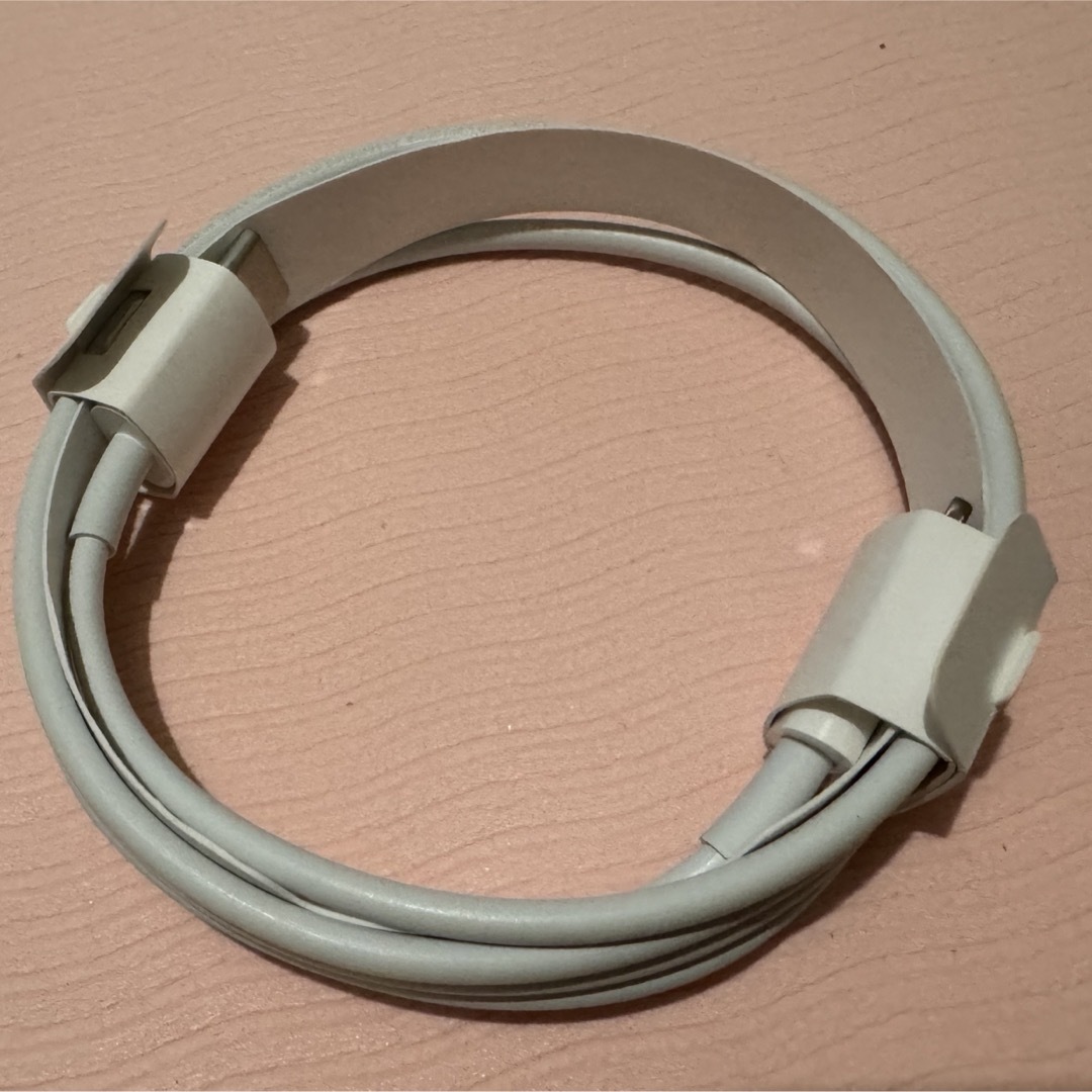 APPLE Lightning -USB-Cケーブル 1m  スマホ/家電/カメラのスマホアクセサリー(その他)の商品写真