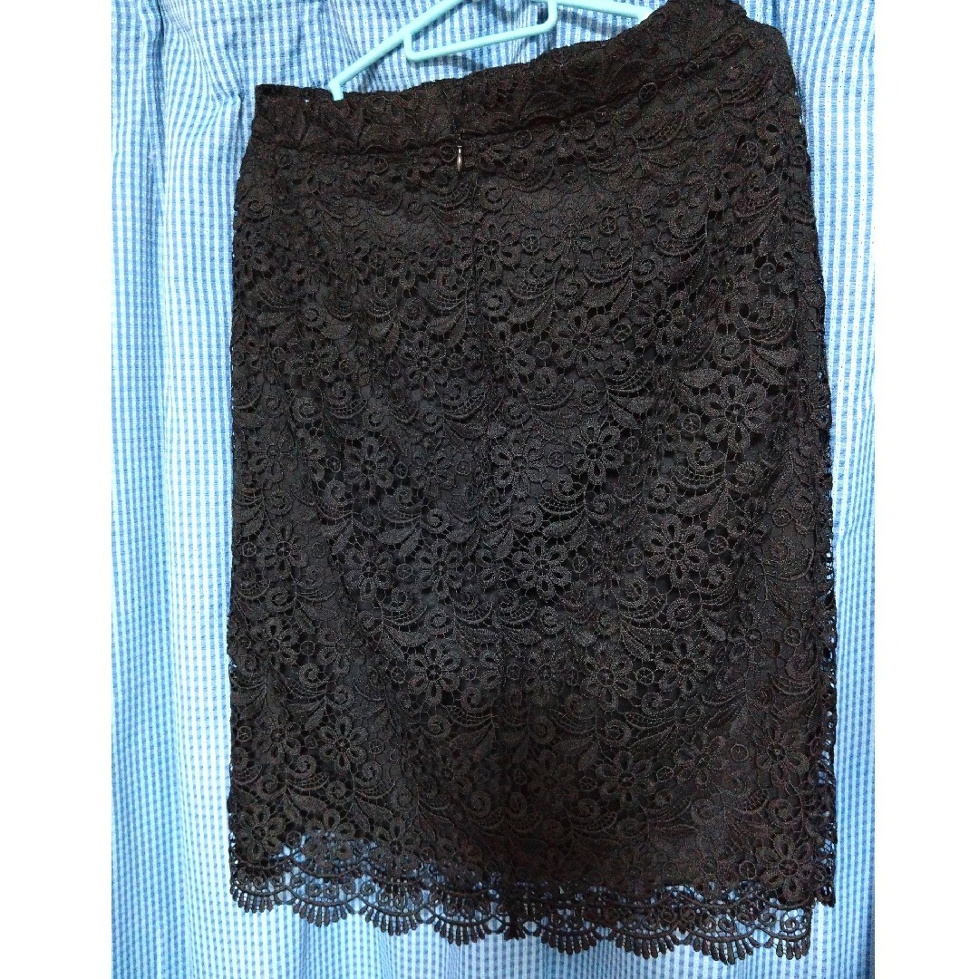 UNIQLO(ユニクロ)のユニクロ　レースタイトスカート レディースのスカート(ひざ丈スカート)の商品写真