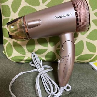 パナソニック(Panasonic)のPanasonic ヘアドライヤー　2022年製(ドライヤー)