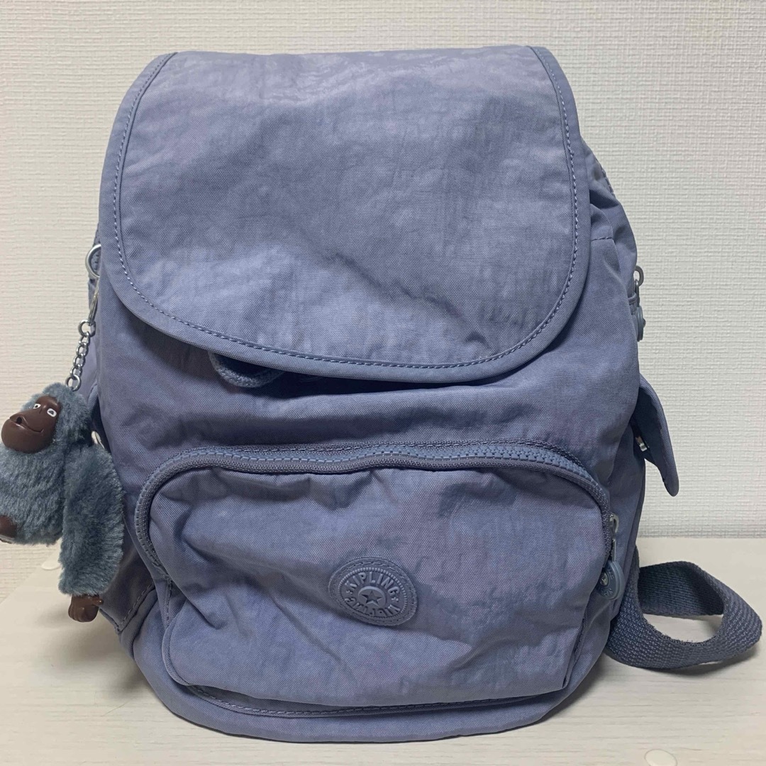 kipling(キプリング)のキプリング　リュック　ブルーグレー レディースのバッグ(リュック/バックパック)の商品写真