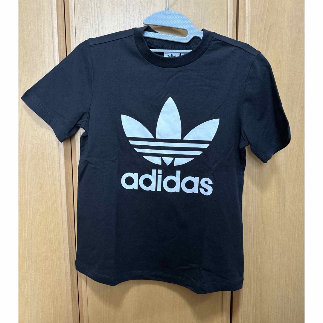 adidas(アディダス)のadidas Tシャツ レディースのトップス(Tシャツ(半袖/袖なし))の商品写真