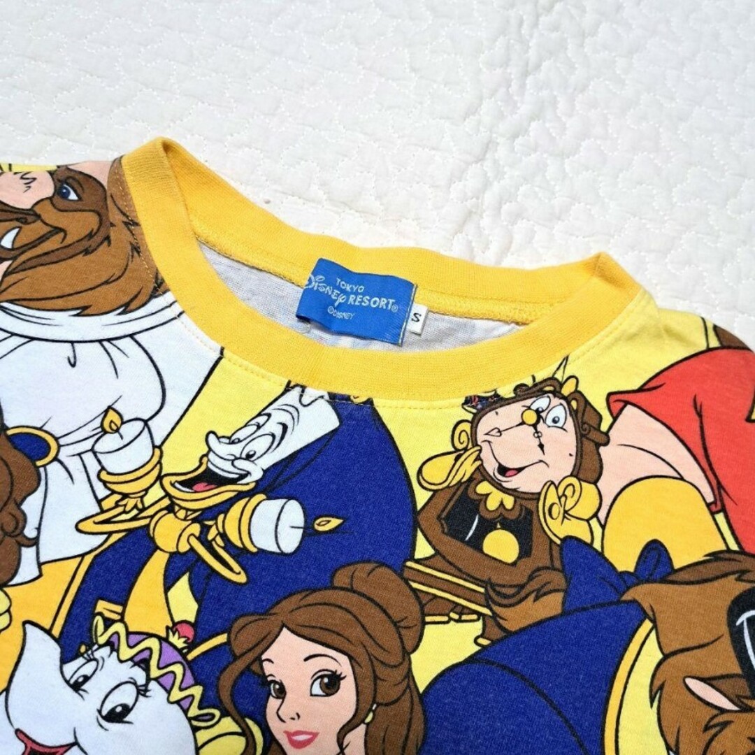 Disney(ディズニー)の[美品] 美女と野獣 ディズニーリゾート限定Tシャツ Sサイズ レディースのトップス(Tシャツ(半袖/袖なし))の商品写真