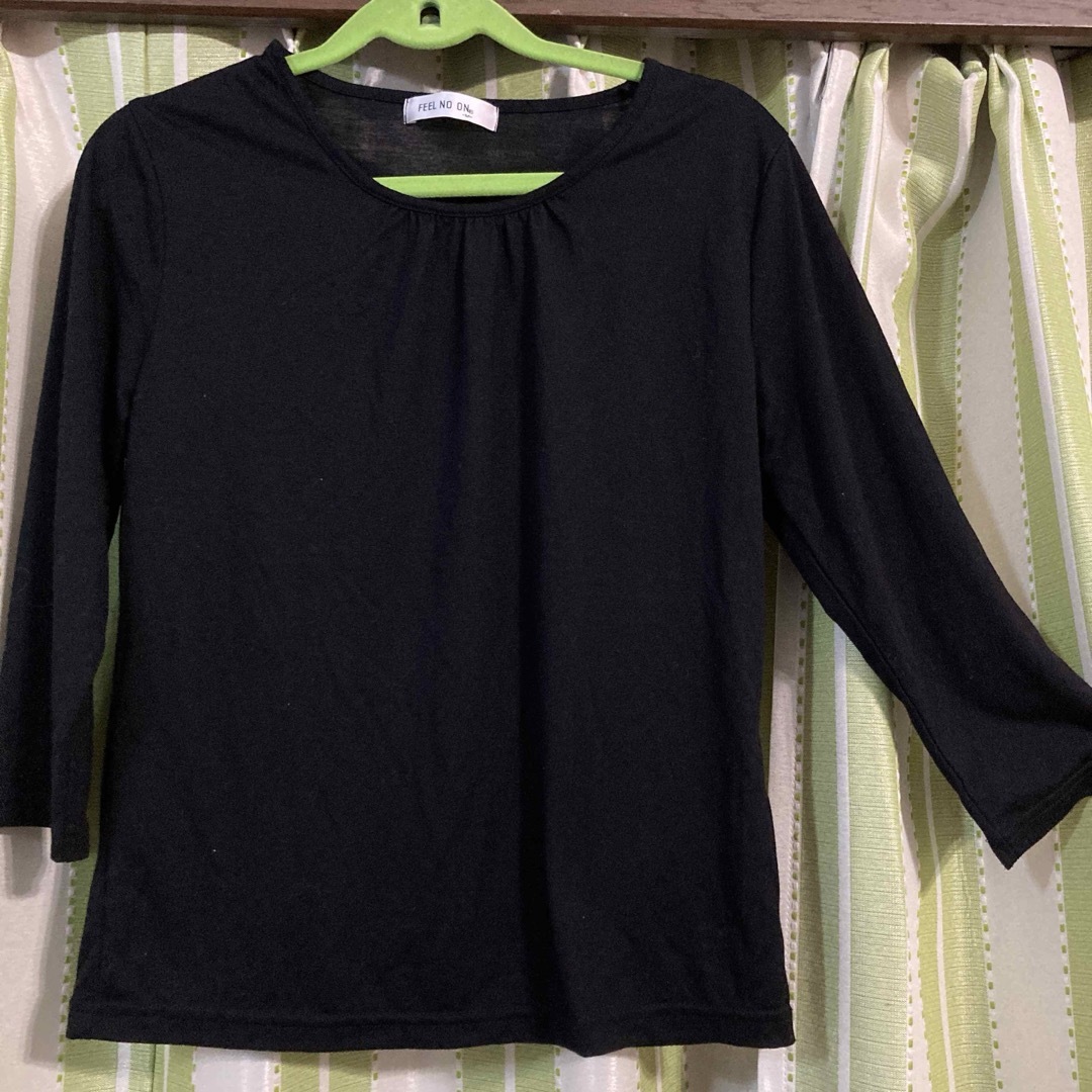 襟タックTシャツ レディースのトップス(Tシャツ(長袖/七分))の商品写真
