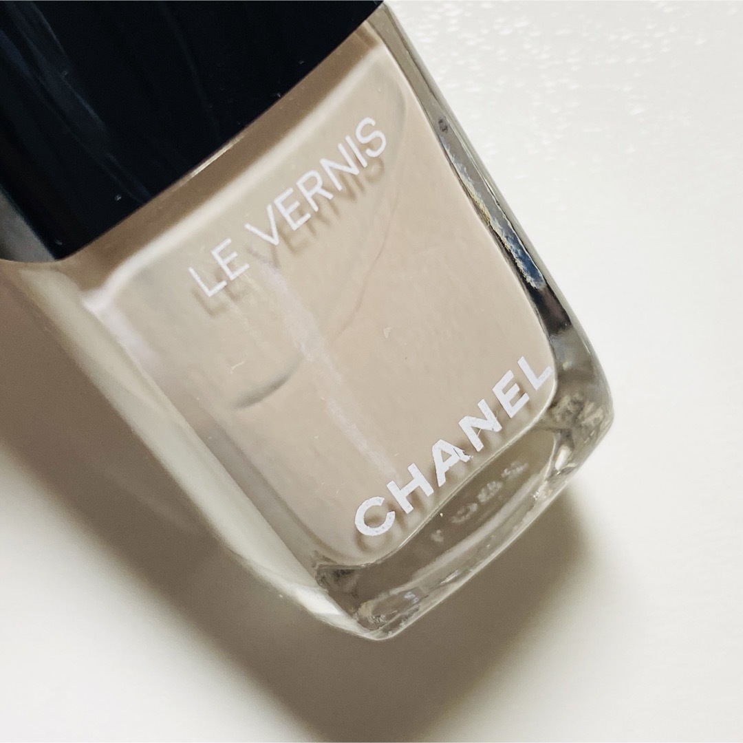 CHANEL(シャネル)のCHANEL シャネル ヴェルニ 559 frenzy ネイル コスメ/美容のネイル(マニキュア)の商品写真