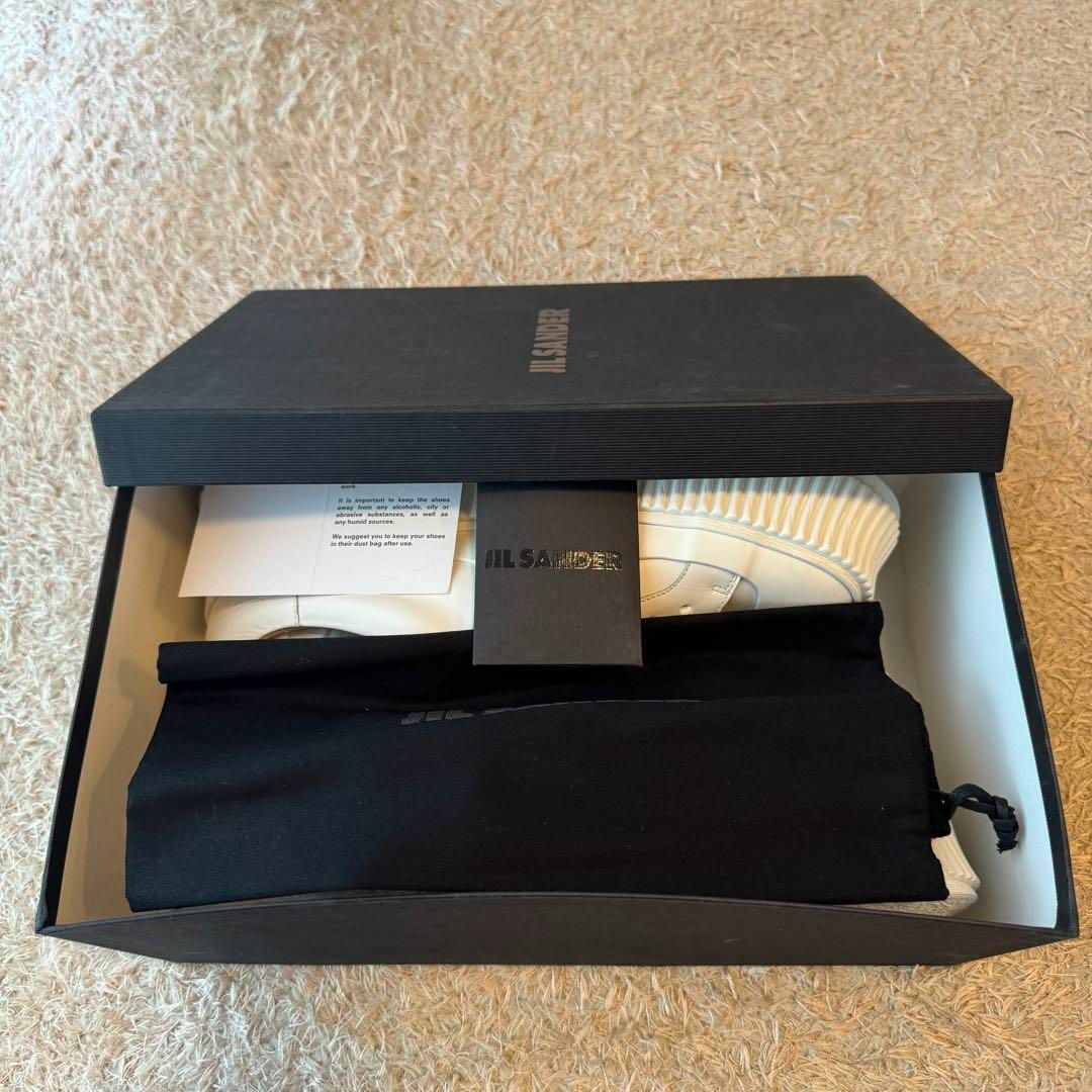 Jil Sander(ジルサンダー)の【未使用】JILSANDER レザースニーカー ホワイト サイズ43 Y2K メンズの靴/シューズ(スニーカー)の商品写真