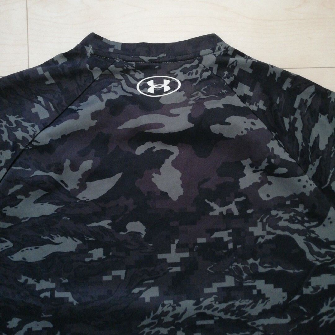UNDER ARMOUR(アンダーアーマー)のアンダーアーマー　Ｔシャツ・ハーフパンツ　上下セット メンズのトップス(Tシャツ/カットソー(半袖/袖なし))の商品写真