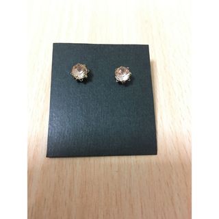 ピアス(ピアス)