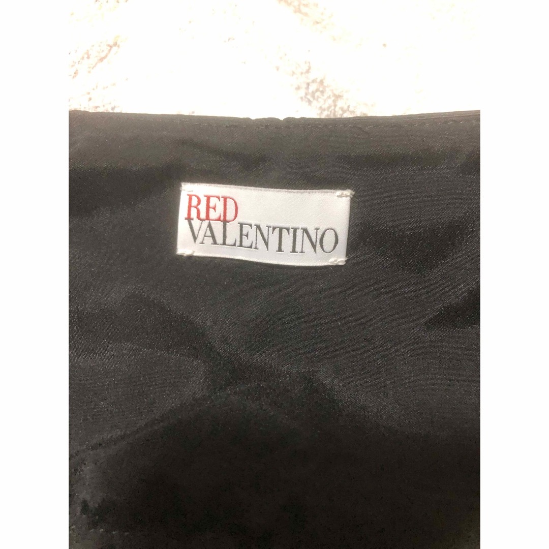 RED VALENTINO(レッドヴァレンティノ)の黒　レッドヴァレンティノ  スカート レディースのスカート(ミニスカート)の商品写真