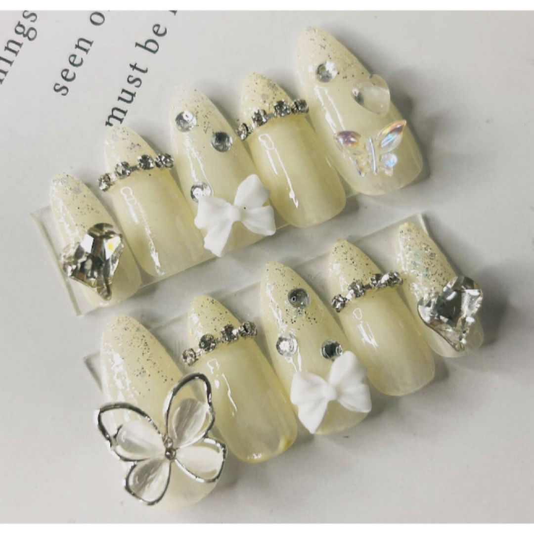 ネイルチップ　量産型　ホワイト　No.558 コスメ/美容のネイル(つけ爪/ネイルチップ)の商品写真