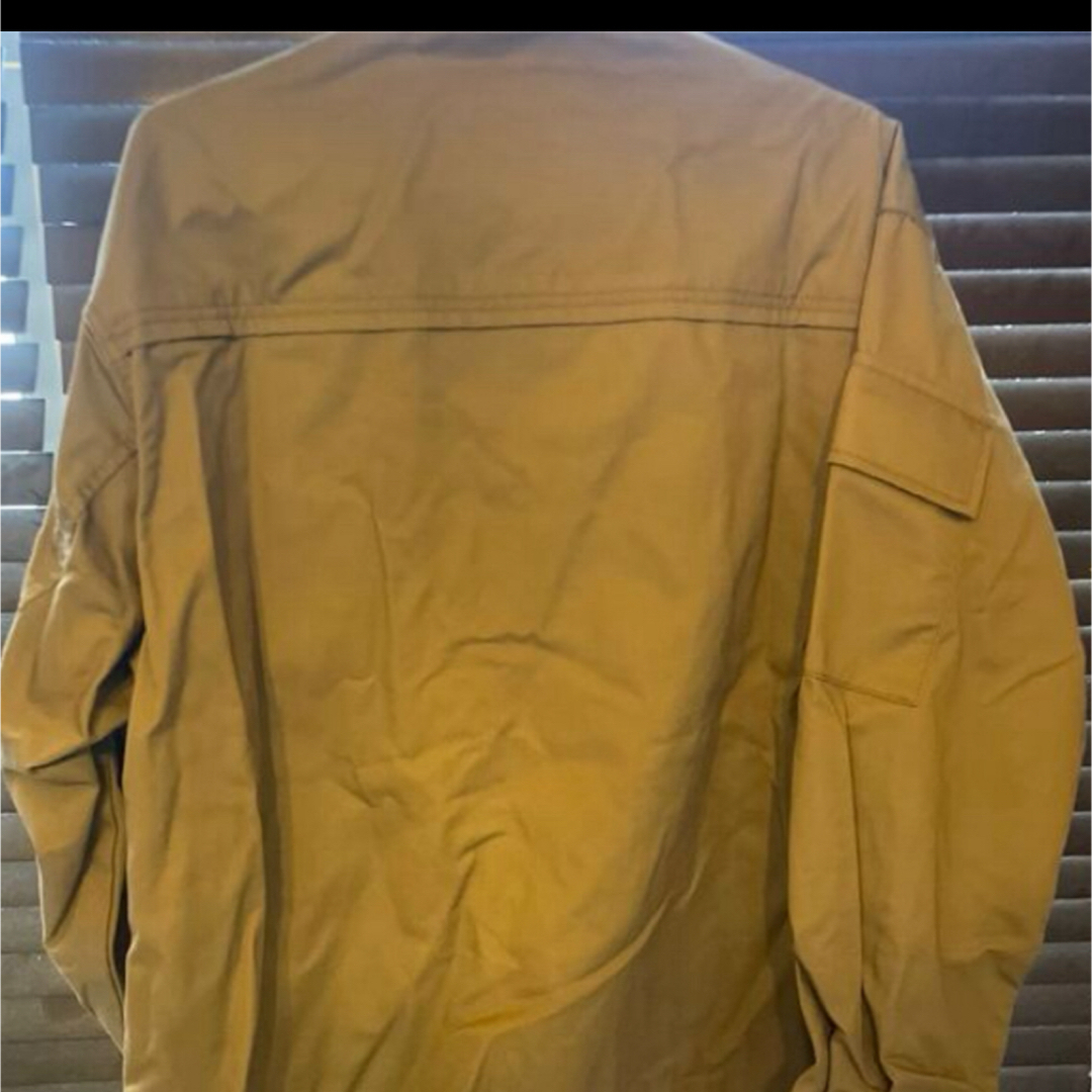GU(ジーユー)のGU アンダーカバー　　ミリタリージャケット メンズのジャケット/アウター(ミリタリージャケット)の商品写真