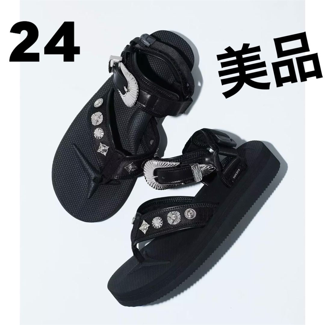 TOGA(トーガ)の美品！TOGA×SUICOKE TONOサンダル24トーガ スイコック ブラック レディースの靴/シューズ(サンダル)の商品写真