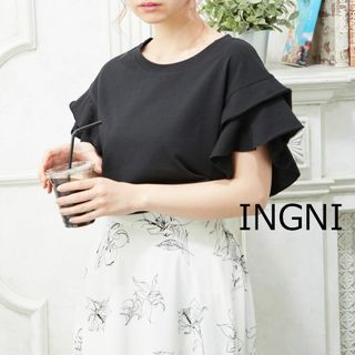 イング(INGNI)のINGNI イング ラッフル ダブルフリル フレア袖 カットソー 黒(カットソー(半袖/袖なし))