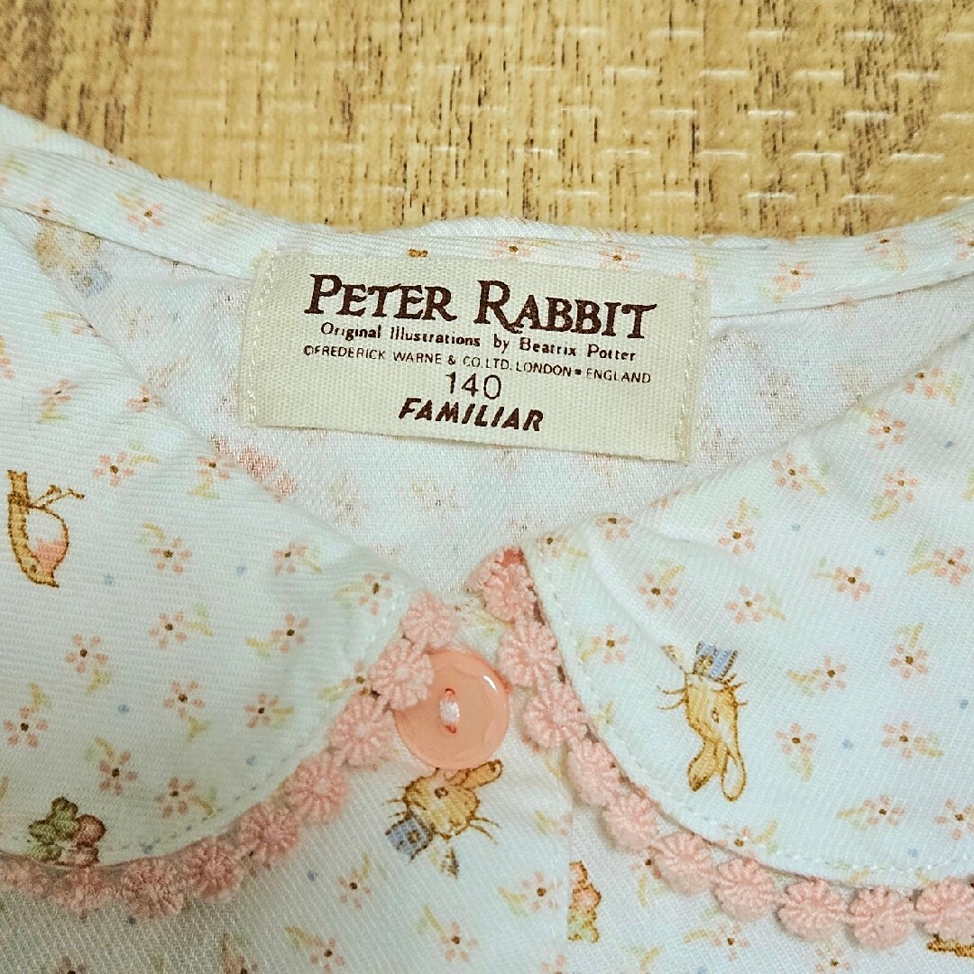 familiar(ファミリア)のPETER RABBIT familiar 140コットンブラウス キッズ/ベビー/マタニティのキッズ服女の子用(90cm~)(ブラウス)の商品写真