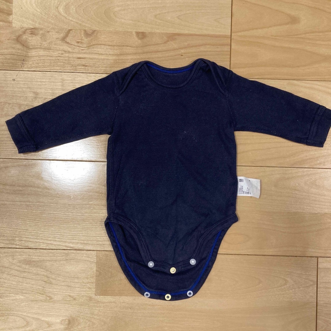 UNIQLO(ユニクロ)のUNIQLO  BABY ボディ肌着 70cm 子ども服まとめ売り　ユニクロ　男 キッズ/ベビー/マタニティのベビー服(~85cm)(肌着/下着)の商品写真