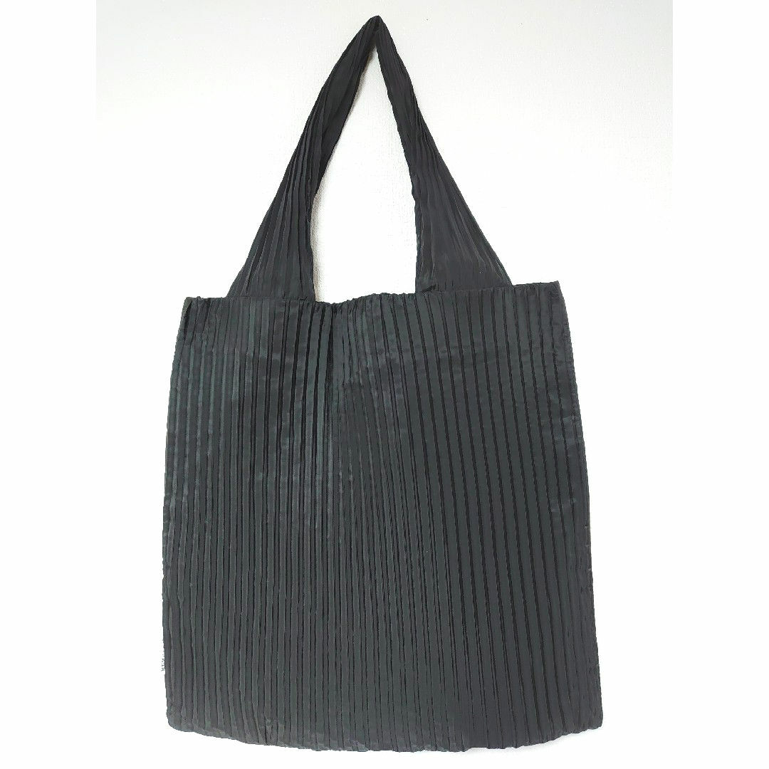 しまむら(シマムラ)の新品・未使用　MUMU　プリーツ　トートバッグ　ブラック レディースのバッグ(トートバッグ)の商品写真