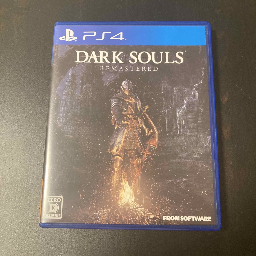 DARK SOULS REMASTERED（ダークソウル リマスタード）　PS4 エンタメ/ホビーのゲームソフト/ゲーム機本体(家庭用ゲームソフト)の商品写真