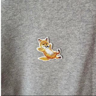 MAISON KITSUNE  メゾンキツネ スウエット グレー XS