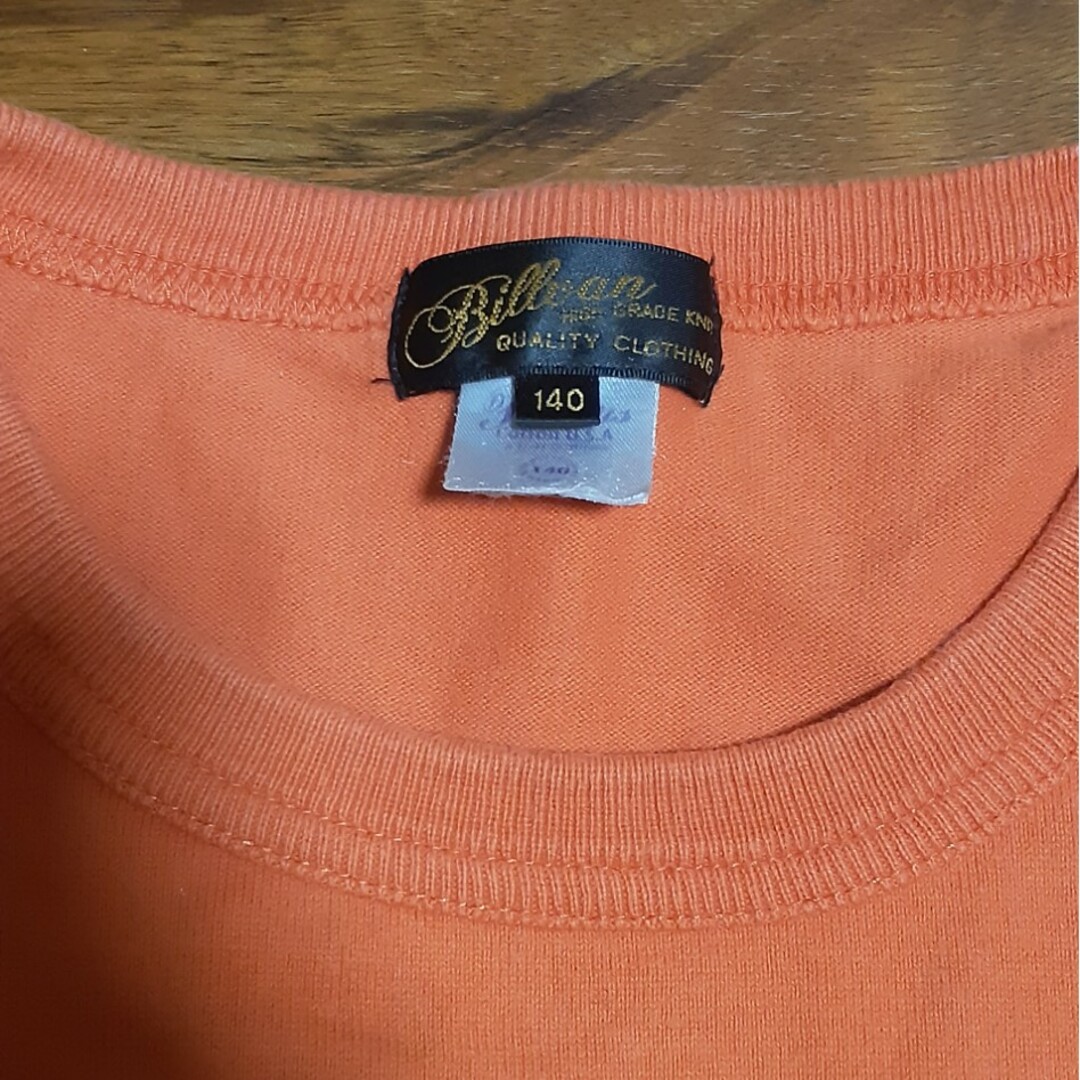 アメカジTシャツ 140 オレンジ キッズ/ベビー/マタニティのキッズ服男の子用(90cm~)(Tシャツ/カットソー)の商品写真