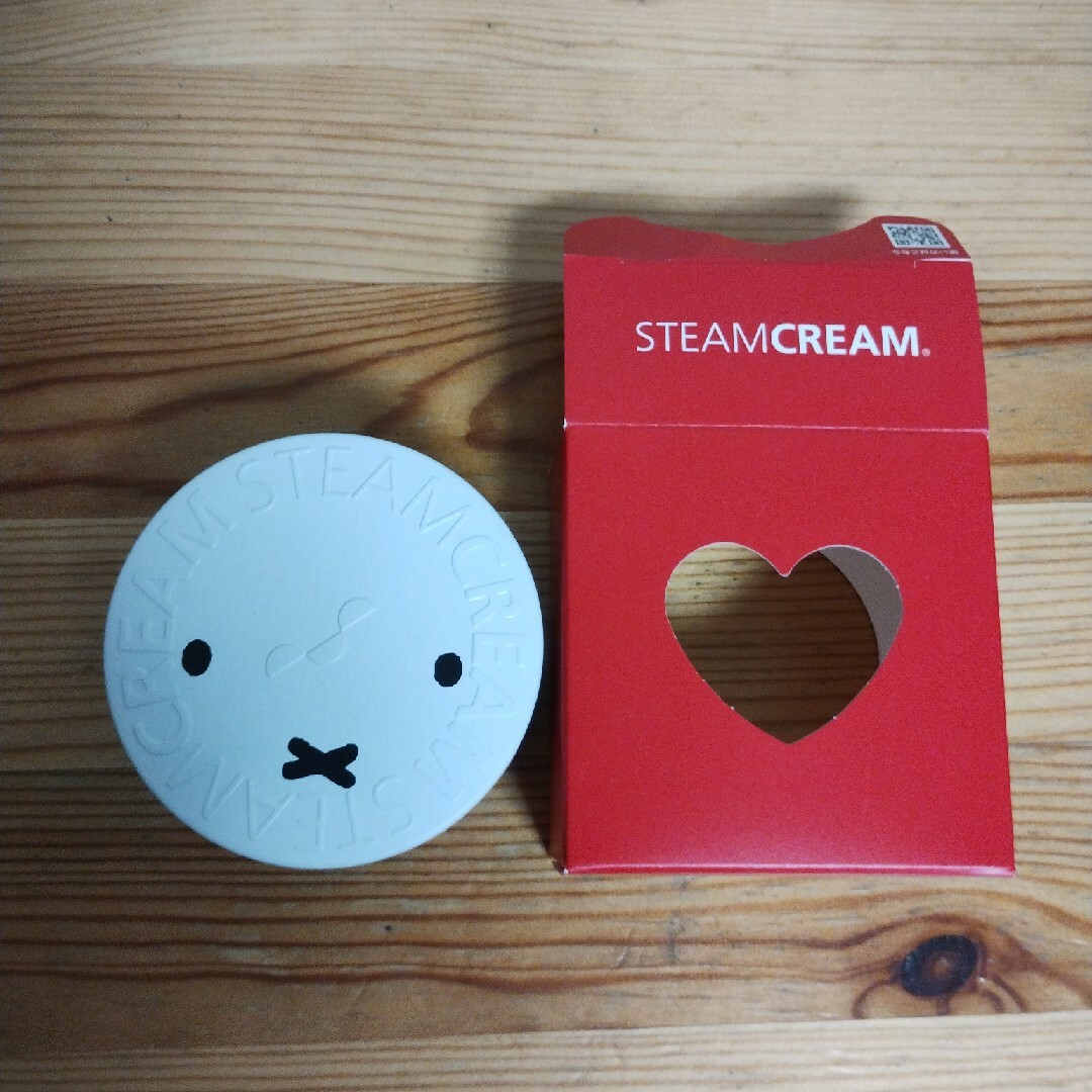 STEAM CREAM(スチームクリーム)のスチームクリーム　ミッフィー缶 コスメ/美容のボディケア(ボディクリーム)の商品写真