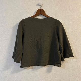 ユニクロ(UNIQLO)のユニクロ ボートネック 7部袖 カットソー カーキ　グリーン(カットソー(長袖/七分))