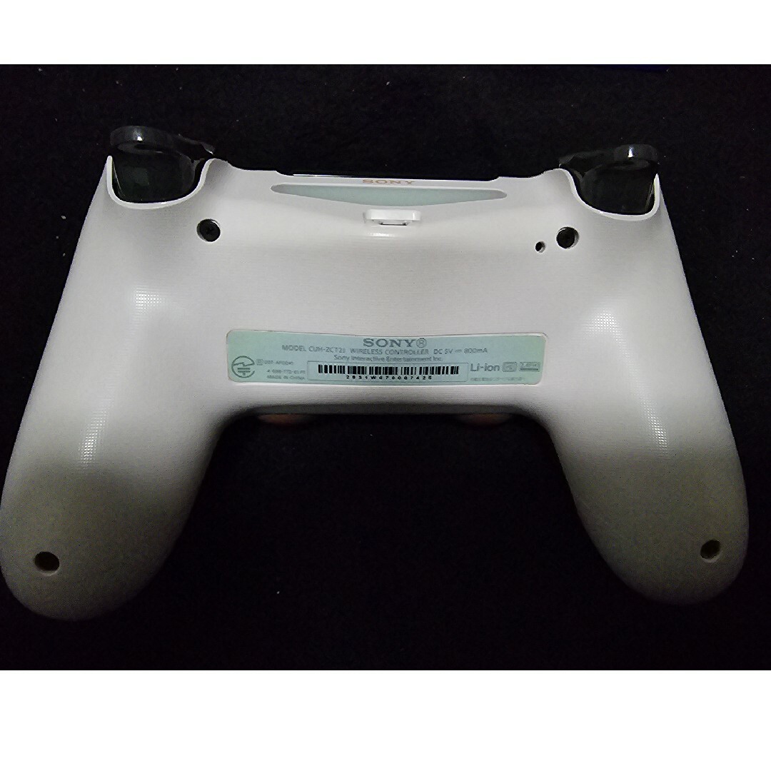 PlayStation4(プレイステーション4)のグリーン様専用 PS4コントローラー ジャンク品 エンタメ/ホビーのゲームソフト/ゲーム機本体(その他)の商品写真