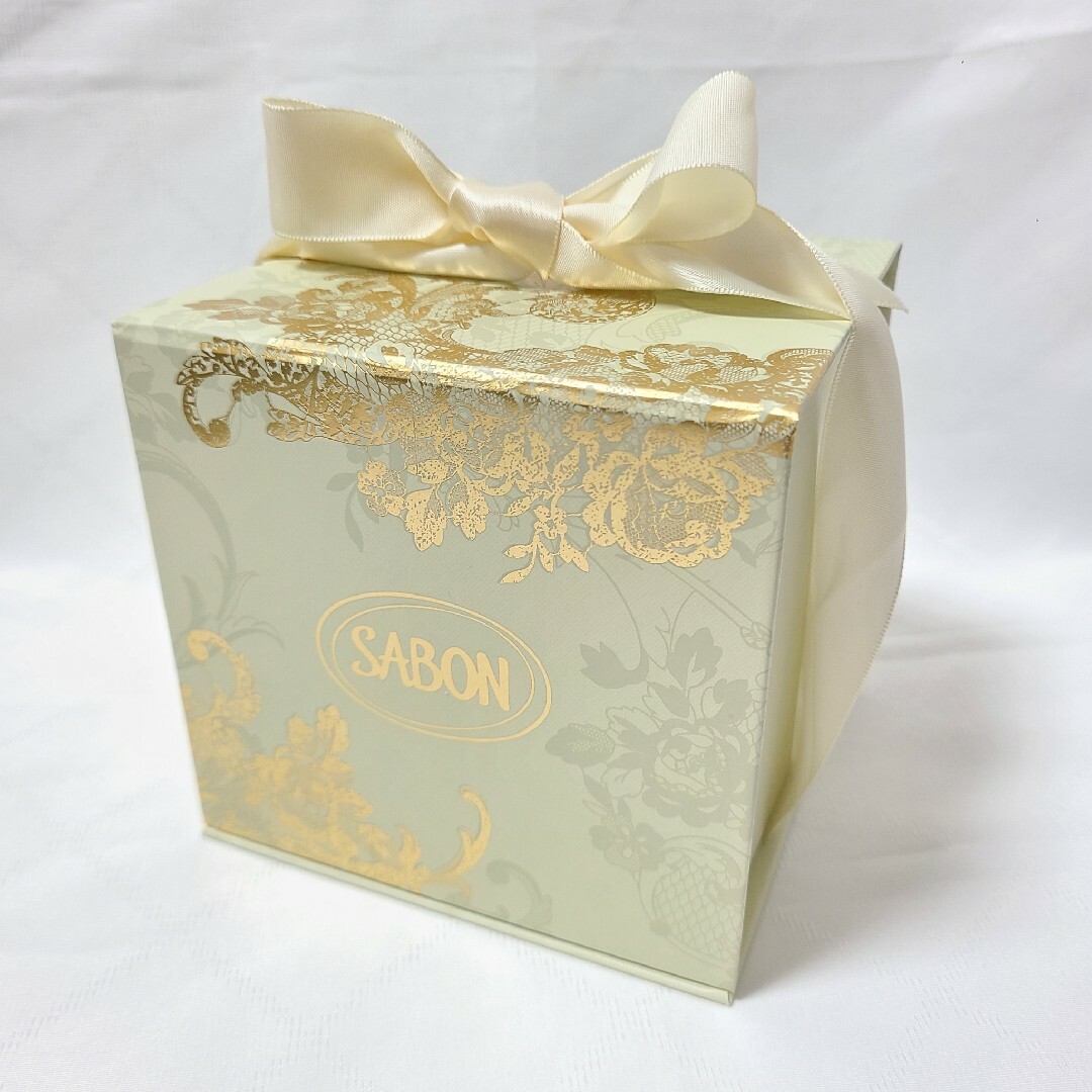 SABON(サボン)のSABON  サボン ボディスクラブ ローズティー  320g ギフトボックス コスメ/美容のボディケア(ボディスクラブ)の商品写真