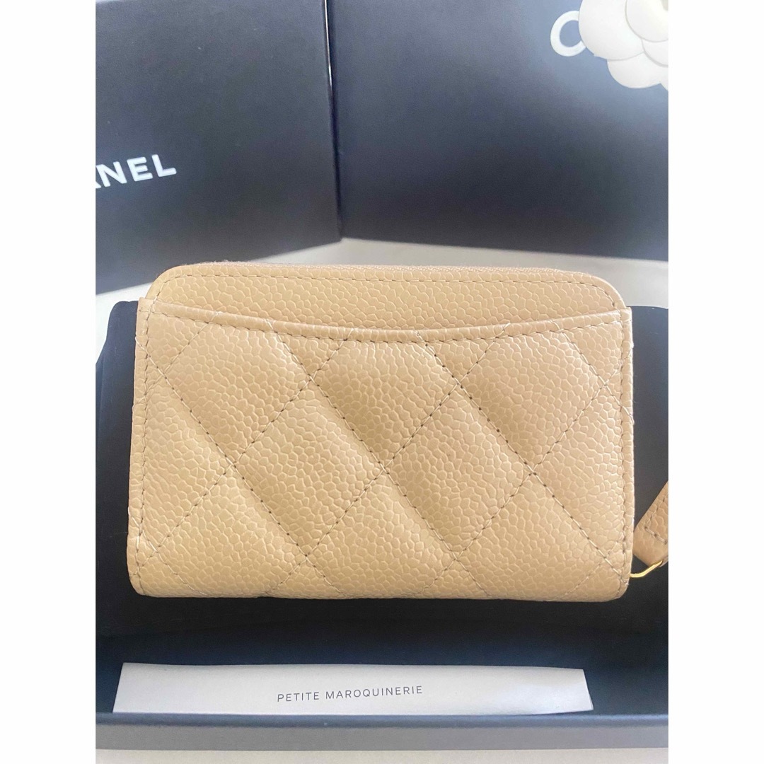 CHANEL(シャネル)の新品未使用CHANEL コインケース シャネル レディースのファッション小物(財布)の商品写真