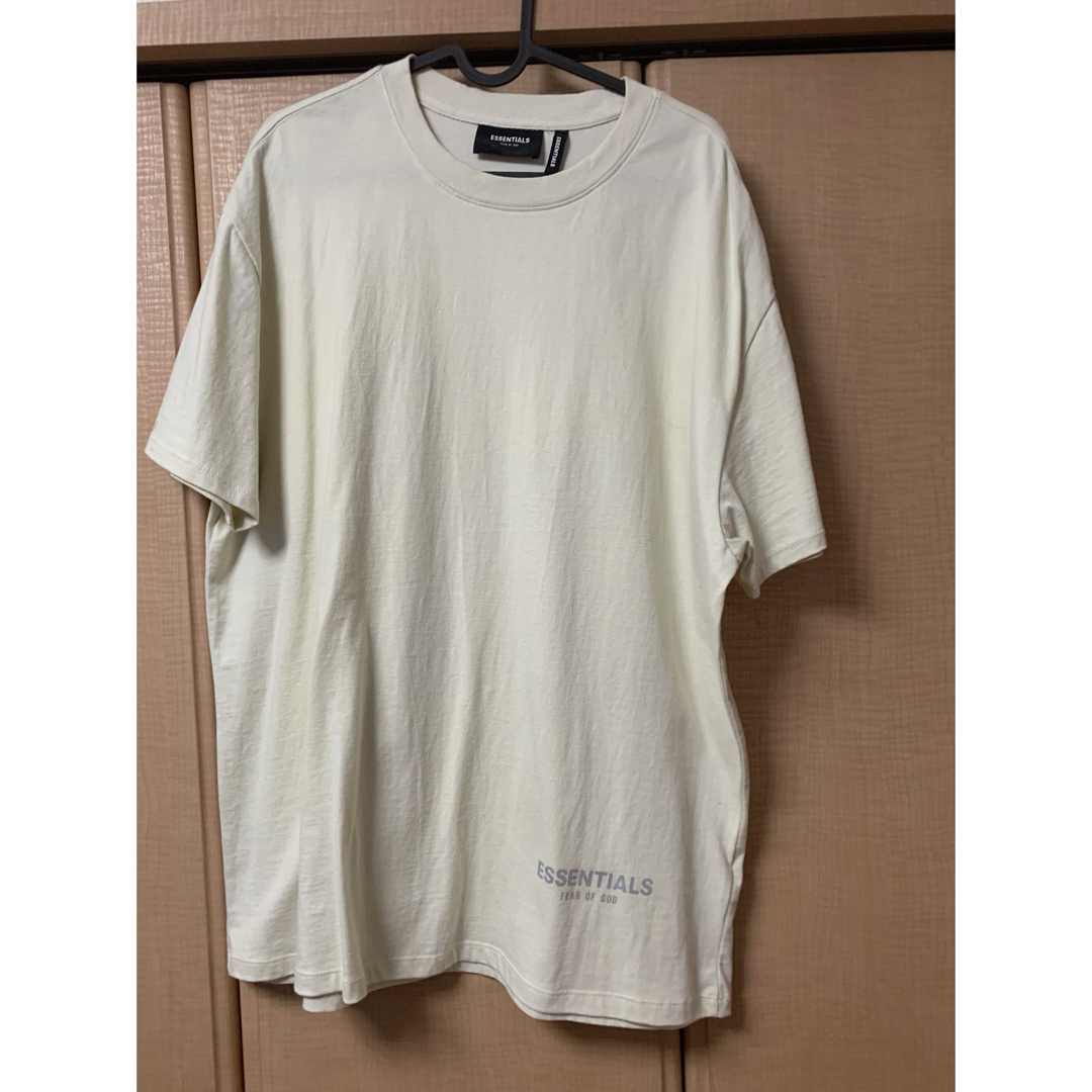 FEAR OF GOD(フィアオブゴッド)のessentials Tシャツ メンズのトップス(Tシャツ/カットソー(半袖/袖なし))の商品写真