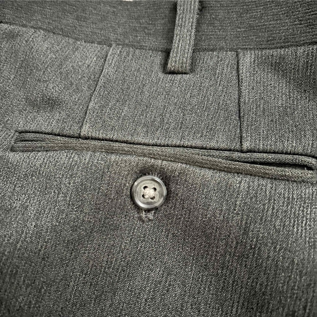 メンズ　ビジネス　スラックス　パンツ　濃いグレー縞L メンズのパンツ(スラックス)の商品写真