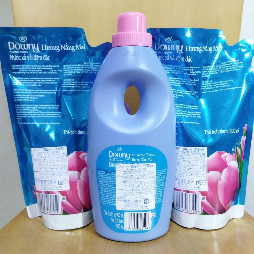 ダウニー Downy 柔軟剤 サンライズフレッシュ 本体+詰替え２の３点セット インテリア/住まい/日用品の日用品/生活雑貨/旅行(洗剤/柔軟剤)の商品写真