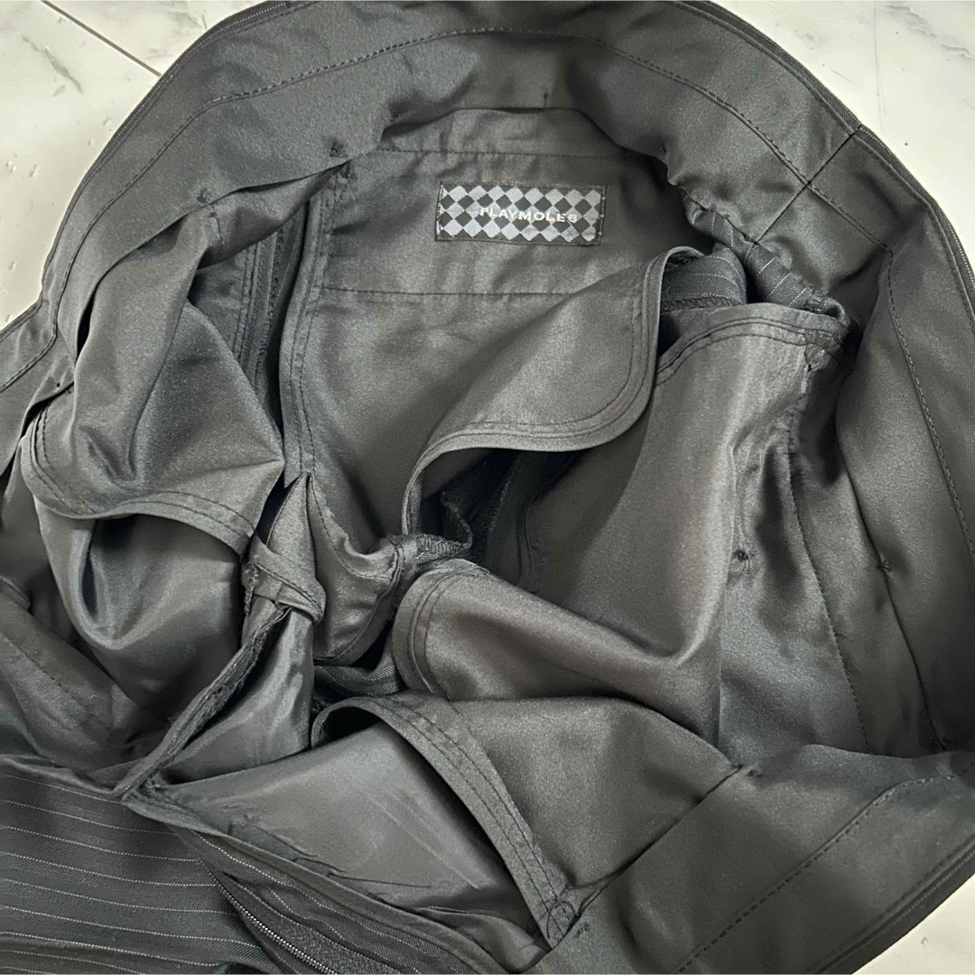 PLAYMOLEメンズビジネス スラックス パンツ　黒 縞　M メンズのスーツ(スラックス/スーツパンツ)の商品写真