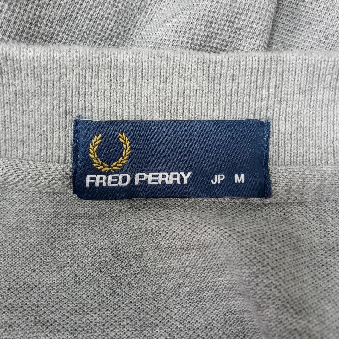 FRED PERRY(フレッドペリー)の美品 FRED PERRY フレッドペリー カーディガン グレー大き目 ゆったり メンズのトップス(カーディガン)の商品写真