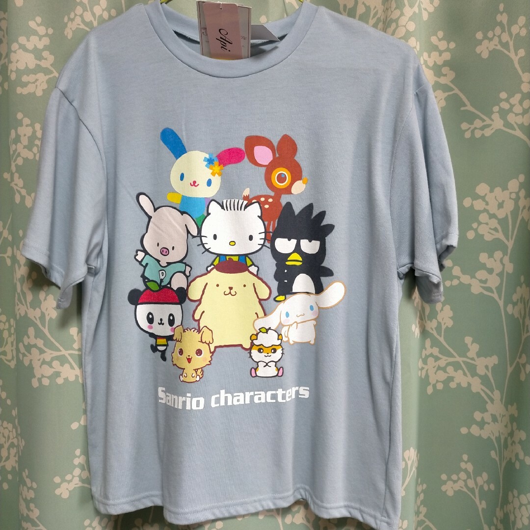 サンリオ(サンリオ)のM◇サンリオ◇Ｔシャツ◇未使用 レディースのトップス(Tシャツ(半袖/袖なし))の商品写真